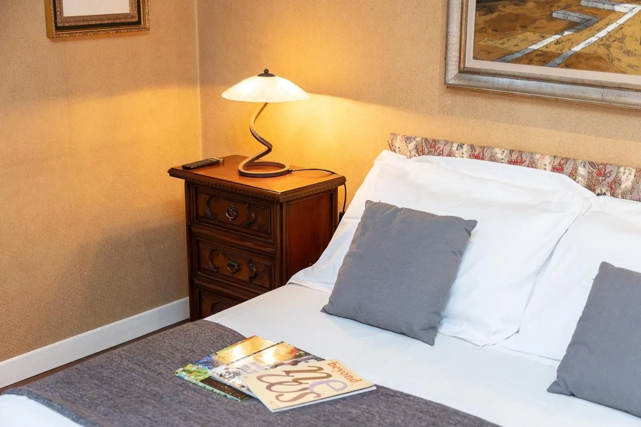 Aurelia Montana Luxury By Rental In Rome Apartment
